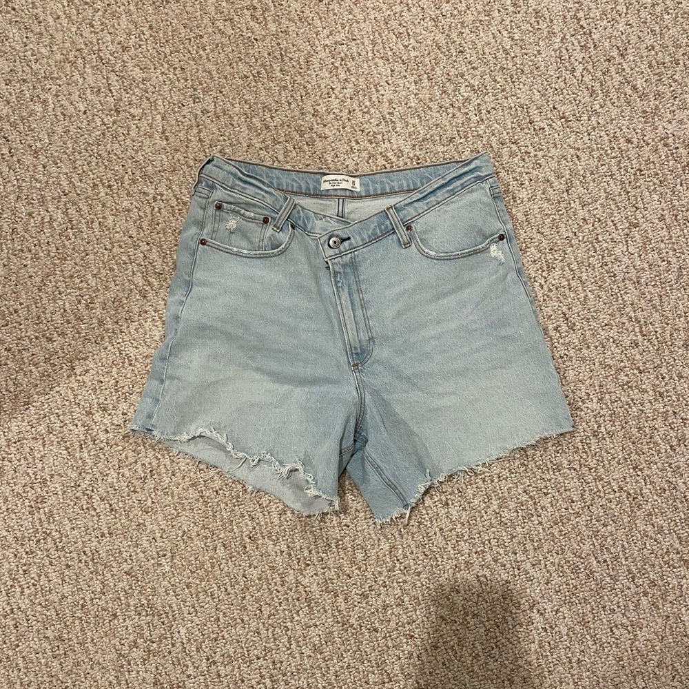 Abercrombie & Fitch Light Wash Jean Shorts